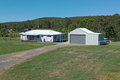 House For Sale - NSW - Clarence Town - 2321 - YOUR COUNTRY ESCAPE AWAITS  (Image 2)