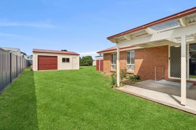 House Auction - NSW - Crookwell - 2583 - "Quality residential home with rural views, in the heart of Crookwell"  (Image 2)