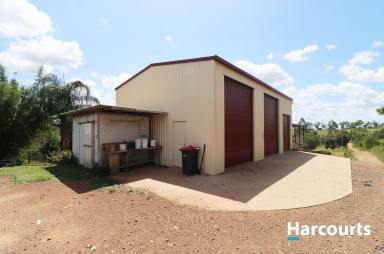 House For Sale - QLD - Morganville - 4671 - SPECTACULAR VIEWS - DUAL LIVING, 2 DAMS, 25 ACRES!  (Image 2)