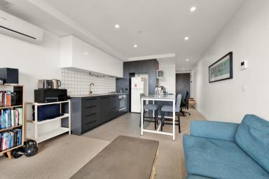 Apartment For Sale - VIC - Preston - 3072 - Modern 1-Bedroom Apartment with City Views (Image 2)