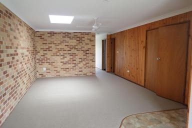 Unit For Lease - NSW - Cundletown - 2430 - CUNDLETOWN LOCATION  (Image 2)