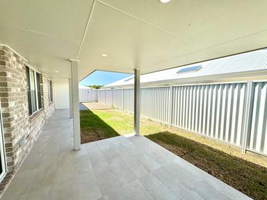 House For Lease - NSW - Old Bar - 2430 - Brand new two bedroom unit in Riverside Estate  (Image 2)