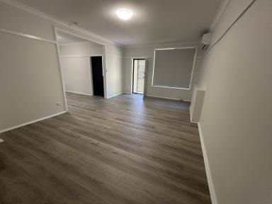 House For Lease - NSW - Tamworth - 2340 - FULLY REFURBISHED FOUR BEDROOM HOME IN SOUTH TAMWORTH  (Image 2)