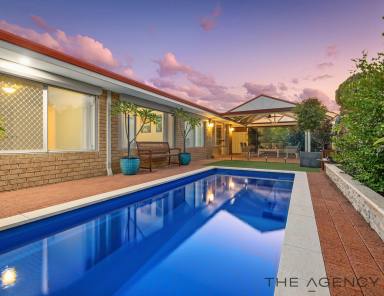 House For Sale - WA - Canning Vale - 6155 - Stunning Family Living in Sought-After Waratah Estate  (Image 2)