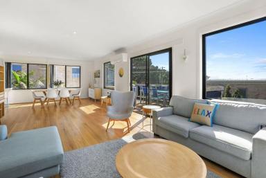 Unit For Lease - VIC - Apollo Bay - 3233 - Relax and Unwind in a Fully Furnished Home – Available Now!  (Image 2)