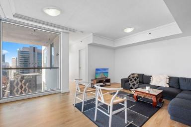 Unit For Sale - QLD - Brisbane City - 4000 - Spacious apartment, inner city location  (Image 2)