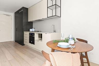 Apartment Sold - VIC - Parkville - 3052 - Affordable Parkville Apartment Ideal for Investors or Professionals (Image 2)