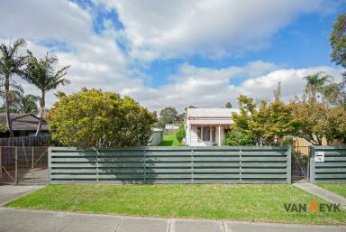 House For Sale - VIC - Bairnsdale - 3875 - Cottage on Large Block Suitable for Renovation or Development  (Image 2)