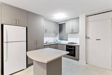 Unit For Sale - WA - West Perth - 6005 - City views - air con with renovated kitchen 2 bed unit  (Image 2)