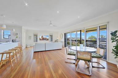 House For Sale - QLD - Bargara - 4670 - TWO STOREY FAMILY HOME WITH OCEAN VIEWS IN BARGARA!  (Image 2)