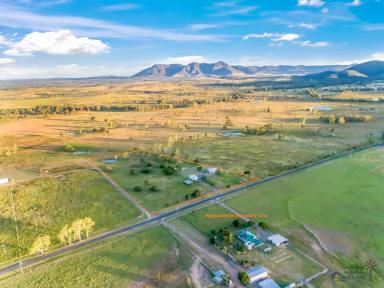 Acreage/Semi-rural For Sale - QLD - Degilbo - 4621 - Stunning 3yr Old Family Home with Rural Views only minutes of Biggenden  (Image 2)
