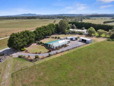 House For Sale - VIC - Foster - 3960 - Country comfort close to town  (Image 2)