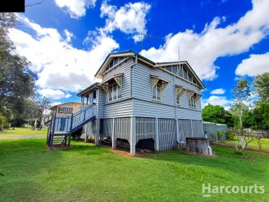 House For Lease - QLD - Cordalba - 4660 - Charming Elevated Queenslander on a Spacious Block  (Image 2)