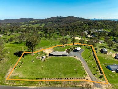 Acreage/Semi-rural For Sale - NSW - Bega - 2550 - Simply WOW!  (Image 2)