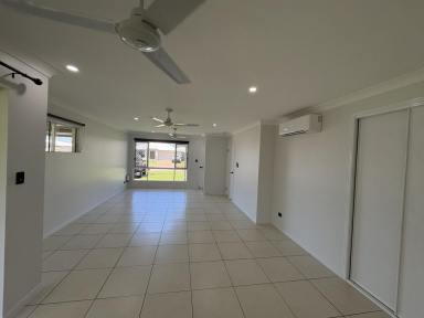 House For Sale - QLD - Burdell - 4818 - FRESH & READY TO MOVE IN !  (Image 2)