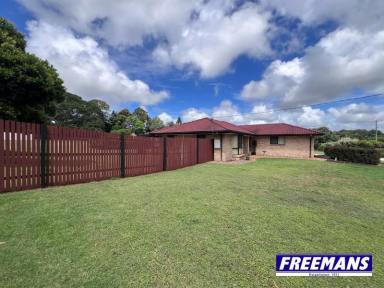 House For Sale - QLD - Kingaroy - 4610 - Established, privacy & space  (Image 2)