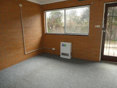 House For Lease - VIC - Bairnsdale - 3875 - 1 BEDROOM ON DREVERMANN  (Image 2)