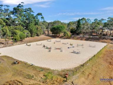 Lifestyle For Sale - SA - Paechtown - 5245 - Equestrian facility in stunning Adelaide Hills (46 Ha). 1846 homestead with lake frontage. Opportunity & extraordinary potential on offer!  (Image 2)