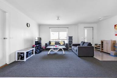 House For Sale - VIC - Mildura - 3500 - Convenient location - Smart investment  (Image 2)