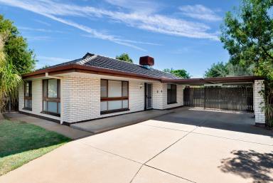 House For Sale - VIC - Mildura - 3500 - Immaculate 3-Bedroom Home in Prime Mildura Westside Location  (Image 2)