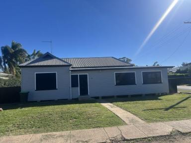 House For Lease - NSW - Moree - 2400 - Long Term Accommodation in a GREAT LOCATION  (Image 2)