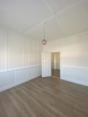 Unit For Lease - NSW - Coniston - 2500 - Newly Renovated One Bedroom  (Image 2)