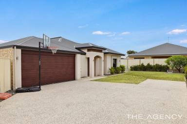 House For Sale - WA - Madora Bay - 6210 - Luxury Coastal Living!  (Image 2)