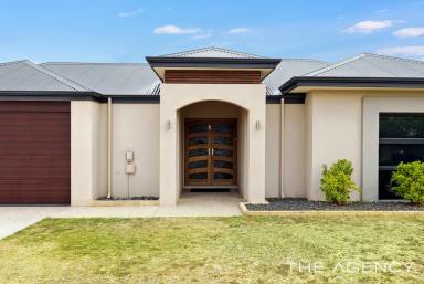 House For Sale - WA - Madora Bay - 6210 - Luxury Coastal Living!  (Image 2)