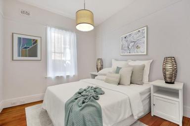 House For Lease - NSW - Randwick - 2031 - CHARMING, FRESHLY UPDATED, HOUSE - PERFECTLY LOCATED FOR ALL PARK LOVERS  (Image 2)