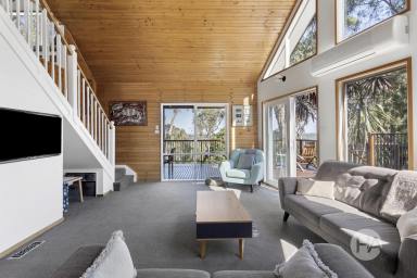 House For Sale - VIC - Mount Eliza - 3930 - A Hillside Hideaway That’s Got It All  (Image 2)