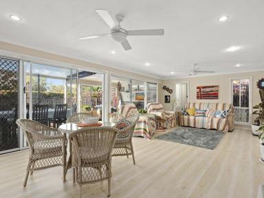 House Leased - NSW - Old Bar - 2430 - Four bedroom home walking distance to shops  (Image 2)