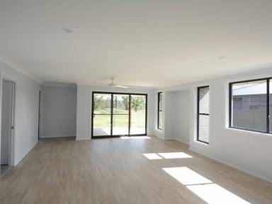 House For Lease - NSW - Old Bar - 2430 - MODERN FAMILY HOME  (Image 2)