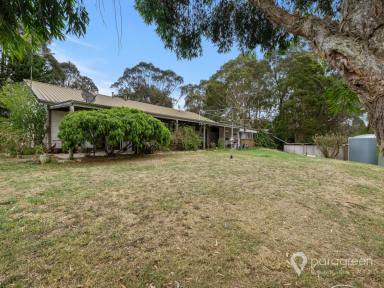 House For Sale - VIC - Foster - 3960 - RURAL OUTLOOK CLOSE TO TOWN (Image 2)