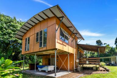 House For Lease - QLD - Kuranda - 4881 - TRANQUIL SPLIT-LEVEL HOME SURROUNDED BY TROPICAL RAINFOREST  (Image 2)