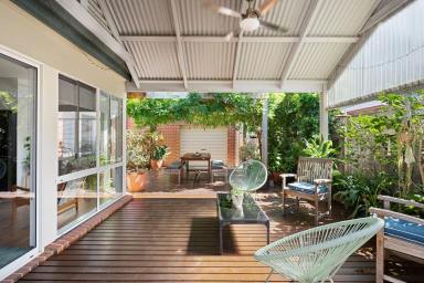 House For Sale - VIC - White Hills - 3550 - Picturesque Peppercorns Estate!  (Image 2)