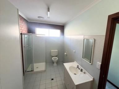 Unit For Lease - VIC - Kyabram - 3620 - $320.00 per week.  (Image 2)