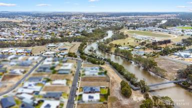 House For Lease - VIC - Horsham - 3400 - Luxury Riverfront Living – Stunning 4-Bedroom Home with River Views  (Image 2)