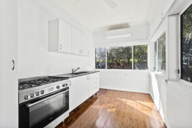 House For Lease - NSW - Coniston - 2500 - Spacious 3-Bedroom Home in Prime Coniston Location!  (Image 2)