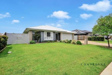 House For Sale - QLD - Bargara - 4670 - Immaculate Home … Just a stroll to the Beach  (Image 2)