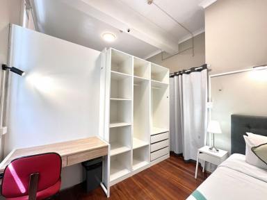 Flat For Lease - NSW - Haymarket - 2000 - Haymarket - Prime Sydney Location - Cnr George St and Central Station  (Image 2)