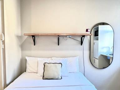 Flat For Lease - NSW - Surry Hills - 2010 - Room for Rent in the Heart of Oxford Street  (Image 2)