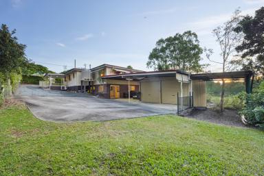 House For Sale - QLD - Gympie - 4570 - Spacious Family Home with Stunning Rural Views  (Image 2)