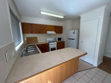 Unit Leased - VIC - Bairnsdale - 3875 - QUALITY & CONVENIENCE  (Image 2)