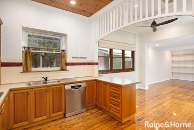 House Leased - NSW - Turvey Park - 2650 - CHARMING FAMILY HOME IN TURVEY PARK  (Image 2)