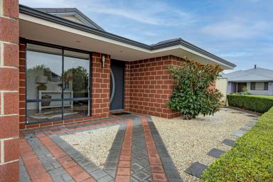 House Sold - WA - McKail - 6330 - Welcome to our home  (Image 2)