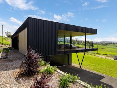 House Auction - NSW - Bega - 2550 - COASTAL COUNTRY ESCAPE  (Image 2)