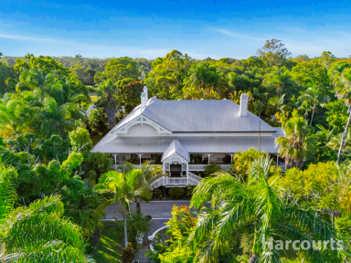 House For Sale - QLD - Howard - 4659 - Brooklyn House is on the market! An Estate with subdivision possibilities!  (Image 2)