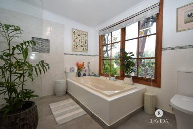 House For Sale - VIC - Beechworth - 3747 - 2 HOUSES ON A LIFESTYLE BLOCK!  (Image 2)