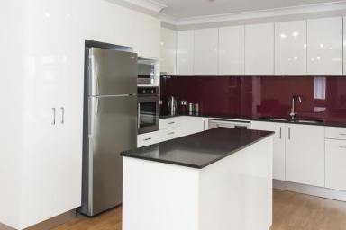 House Leased - NSW - Raymond Terrace - 2324 - IMMACULATE FAMILY HOME IN RIVERVIEW RIDGE! (Image 2)
