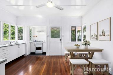 House For Sale - QLD - Maryborough - 4650 - Charming Home in a Prime Maryborough Pocket - Space, Character & Convenience!  (Image 2)